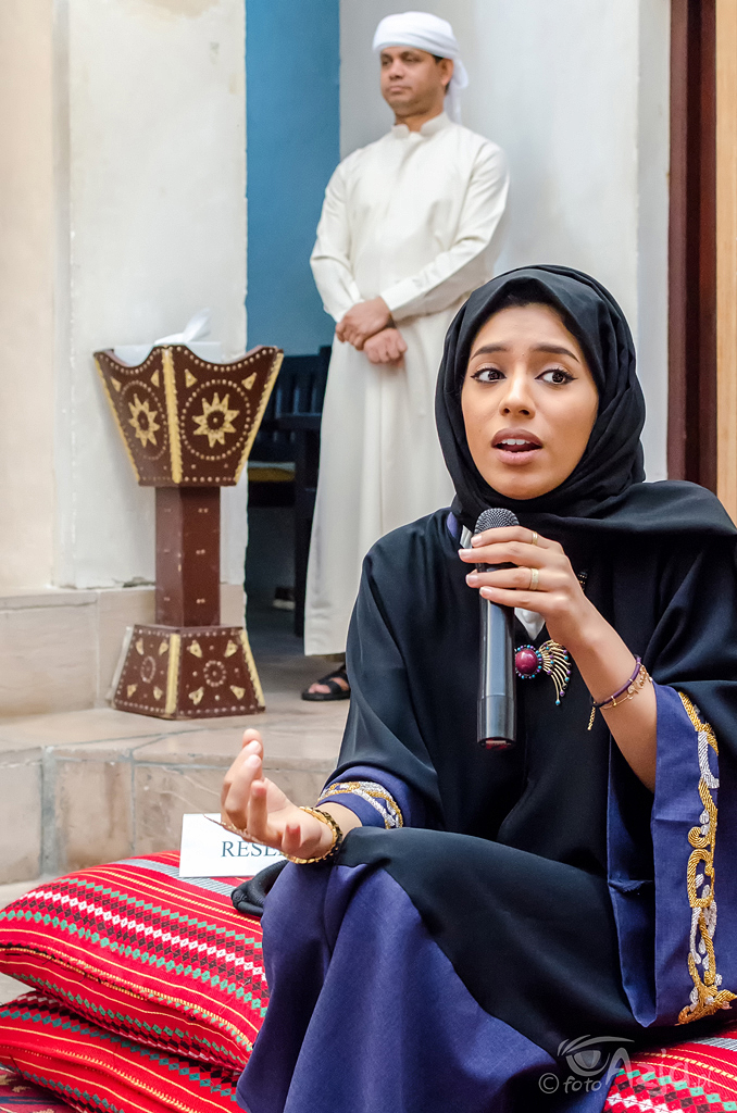 Poranna sesja "pytania i odpowiedzi" w Sheikh Mohammed Centre for Cultural Understanding
